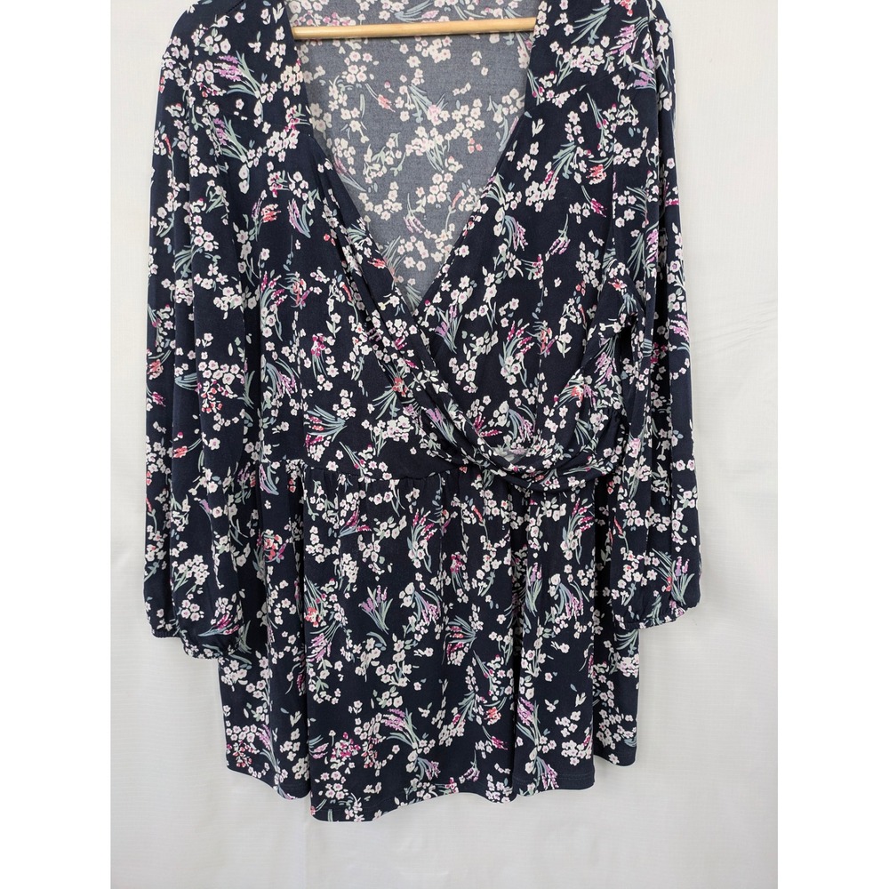 Lane Bryant Faux Wrap Floral Top Women 18/20 Navy Bishop Sleeve Stretch Blouse - Picture 6 of 14